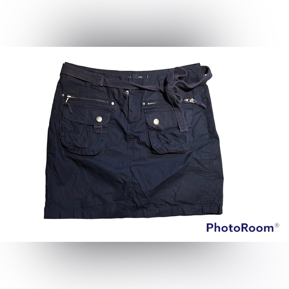♥️Cute Navy Blue Tommy Hilfiger Skirt